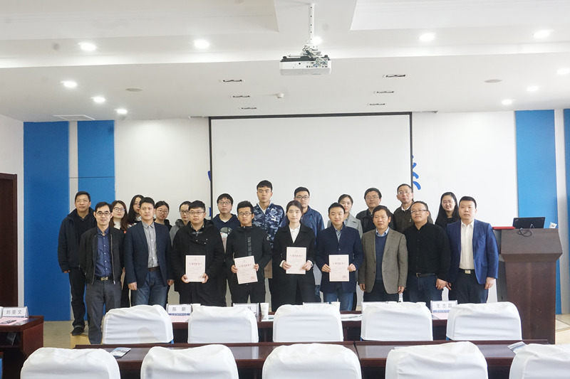 sc_271130_044097.jpg sc_271130_044097.jpg